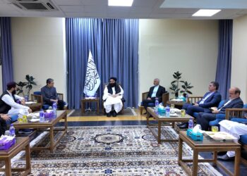 امیرخان متقي د یوه پلاوي په مشرۍ ایران ته ولاړ
