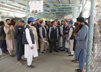 روغتیا سازمان له پاکستانه د افغان کډوالو پر ایستلو اندېښنه ښودلې