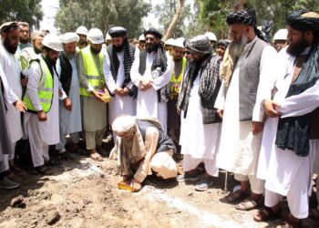 د جلال‌اباد ښار د حلقوي سړک جوړېدو چارې پیل شوې
