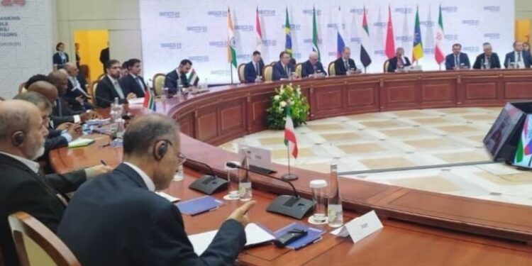 د ا.ا استازي په لومړي ځل د مسکو په امنیتي ناسته کې ګډون کوي
