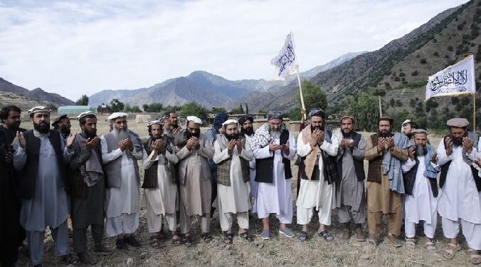 نورستان کې د ۵ پراختیایي پروژو چارې پیل شوې دي