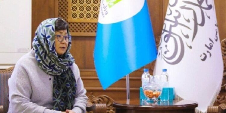 اوتونبایوا: په هر حال کې د را ستنو شویو افغانانو لاسنیوي ته دوام ورکوي