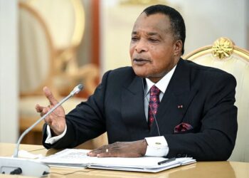 د کانګو جمهوريت ولسمشر: له چین سره د اړیکو په لوړېدو سره غواړو د پرمختیايي هیوادونو د همکاریو لپاره بېلګه جوړه کړو