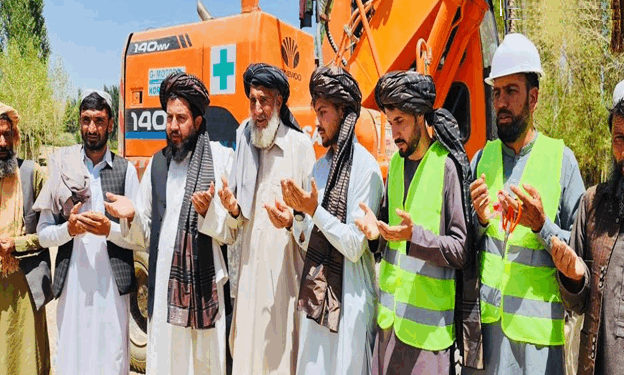 میدان وردګو کې د ۲ رغنیزو پروژو چارې پیل شوې دي