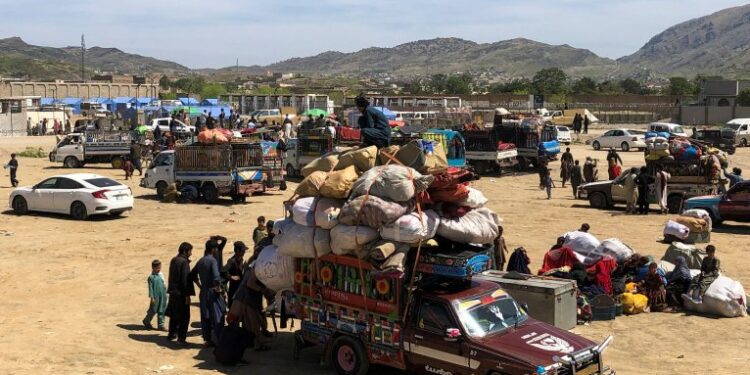 پاکستان: د پي او ار کارتونو د مودې غځولو موضوع تر غور لاندې ده