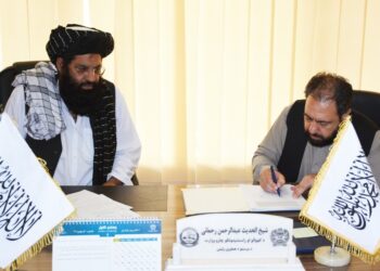 د کډوالو وزارت او درېیو موسسو ترمنځ د همکارۍ هوکړه‌لیکونه لاسلیک شول