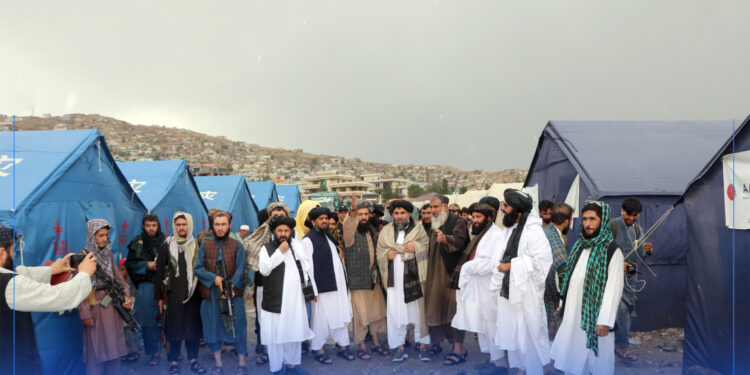 د کابل والي: پانګه وال دې د راستنېدونکو کډوالو لاسنیوی وکړي
