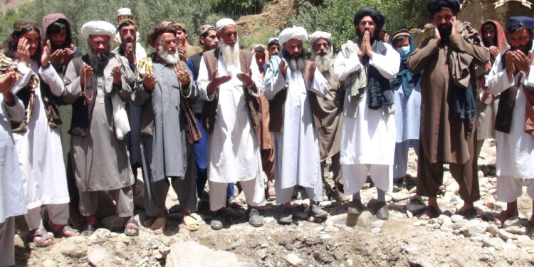 پروان کې د ۴۰ میلیونه افغانیو په لګښت د ۴۲ پروژو چارې پيل شوې