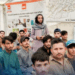 پاکستان په تورخم کې ۳۲ بندیان افغان لوري ته وسپارل