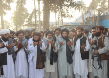 بغلان کې د یوه سړک پخولو چارې پيل شوې
