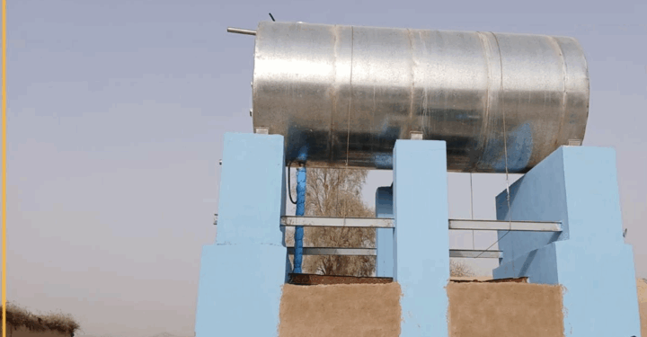 کندهار؛ دامان ولسوالۍ کې نږدې ۲۰۰ کورنیو ته د څښاک اوبه برابرې شوې