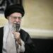 خامنه یي: له امریکا سره د اټومي پروګرام په اړه روان وضعیت نه حل کېدونکې دی