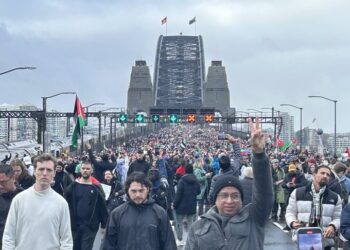 زرګونه اسټرلیایانو د فلسطینیانو پر ملاتړ لاریون وکړ