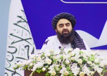 متقي: د متوازن سیاست پربنسټ ټولو هېوادونو سره ښې اړیکې غواړو