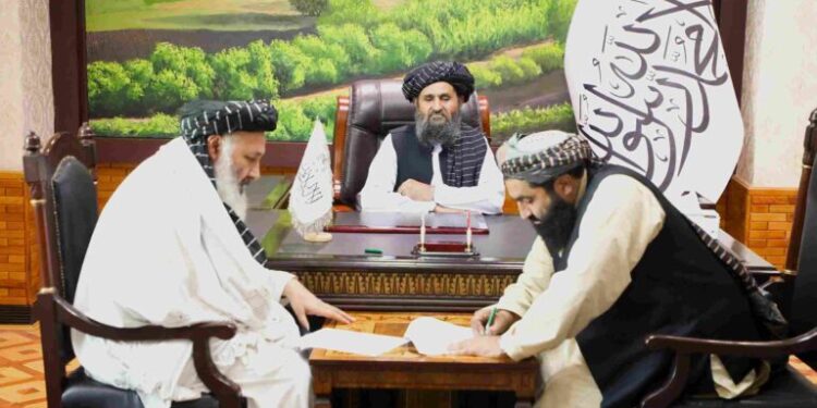 مالیې وزارت؛ د سوداګریزو بانکونو له لوري د ټولګټو پروژو د تمویل میکانیزم لاسلیک شوی