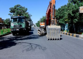 هرات کې تر ځمکې لاندې د یوه سړک جوړولو چارې پیل شوې