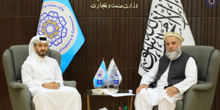 افغان او قطري چارواکو د سوداګریزو اړیکو پر پراختیا خبرې کړې دي