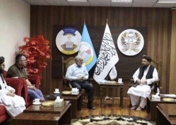 عراقي پانګوالو هیواد کې د برېښنا تولید لپاره پانګونې ته لېوالتیا ښودلې
