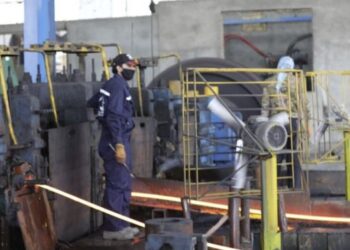 هرات کې د اوسپنې ویلې کولو یوې کارخونې فعالیت پیل کړی
