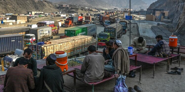 پاکستان ته د افغانستان په صادراتو کې زیاتوالی راغلی