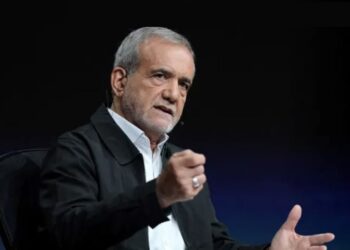د ایران ولسمشر: اسلامي هېوادونه دې له اسراییل سره اړیکې پرېکړي