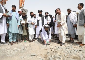 تخار کې د سپین زر سوداګریز ښارګوټي د جوړېدو چارې پيل شوې