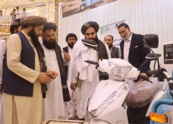 هرات کې د رېکشاوو د تولید او بسته‌بندۍ فابریکه جوړه شوې