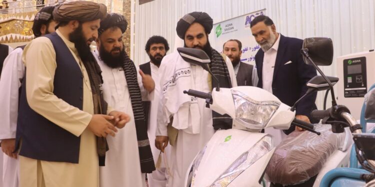 هرات کې د رېکشاوو د تولید او بستهبندۍ فابریکه جوړه شوې