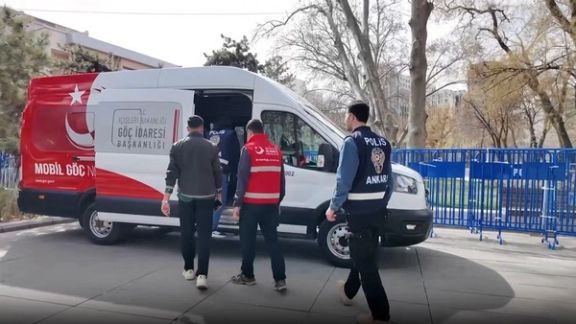 ترکي رسنۍ: د ترکيې پولیسو ۸ افغان پناه غوښتونکي نیولي دي