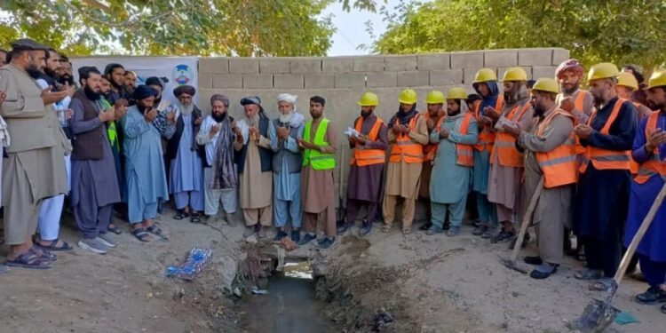 لوګر کې د نهو کاریزونو د بیارغونې چارې پيل شوې