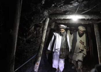 سرپل؛ اقتصادي مرستیال د بلخاب د ډبرو سکرو د کان مسلکي استخراج پرانیسته کړې