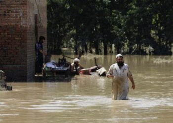 پاکستان؛ د وروستیو سېلابونو له امله نږدې ۲ میلیونه کسان بې ځایه شوي