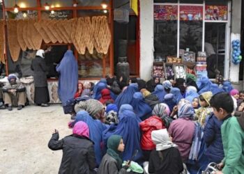 ډبلیو ایف پي: افغانستان کې د لوږې وضعیت مخ په خرابېدو دی