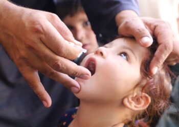 سبا د هېواد بېلابېلو ولایتونو کې د پولیو واکسین کمپاین پیلېږي