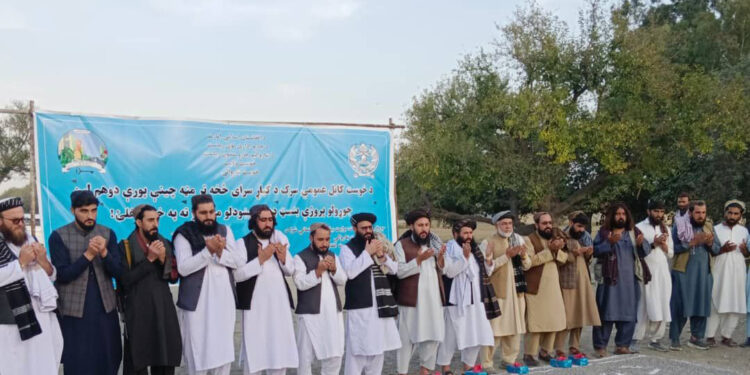 خوست کې د یوه سړک جوړولو چارې پيل شوې