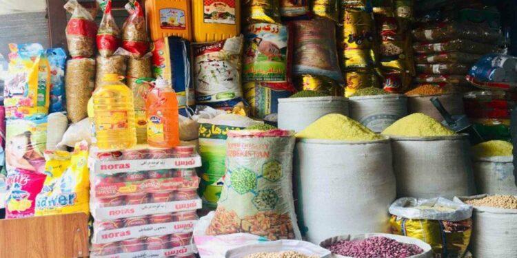 کابل کې د اوړو، وريجو او تېلو بیې تر سلو افغانیو لوړې شوې