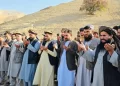 بدخشان کې پر ۸٥ کيلومتره سړک کرېړ اچول کېږي