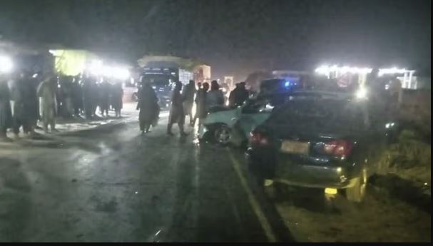 لغمان؛ د ترافیکي پېښې له کبله ۲۱ کسانو ته مرګ ژوبله اوښتې ده