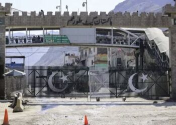 تورخم دروازه د هر ډول تګ راتګ پرمخ تړل شوې ده