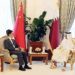 هان جنګ د قطر له امير شيخ تميم بن حمدال ثاني سره ولیدل