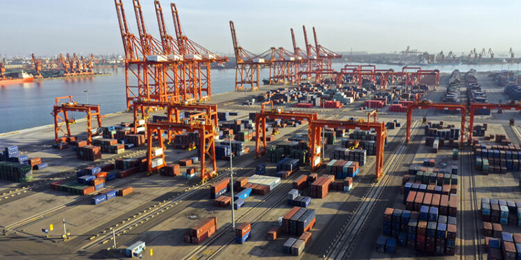 روان کال د چین وارداتو او صادراتو د پرله پسې ۹ مياشتو لپاره مثبته وده ساتلې