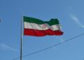 ایران؛ له زلزله ځپلو سره د مرستو لومړۍ جوپه افغان چارواکو ته سپارلې