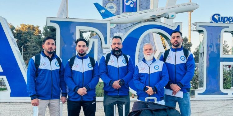 د وزن پورته کولو څلور افغان لوبغاړي عربستان ته ولاړل