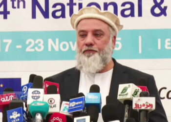 عزیزي: چابهار بندر به په مهمې ترانزیټي لارې بدل شي