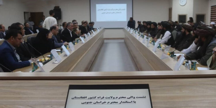 د فراه والي د سوداګریزو اړیکو د پیاوړتیا لپاره ایران ته سفر کړی