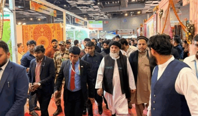 د سوداګرۍ وزیر؛ هند کې د افغان شرکتونو له غرفو څخه لیدنه کړې