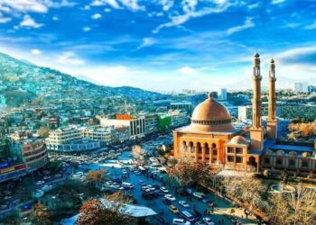شیخ هبت الله: مسوولین دې په اخلاص د خلکو خدمت وکړي