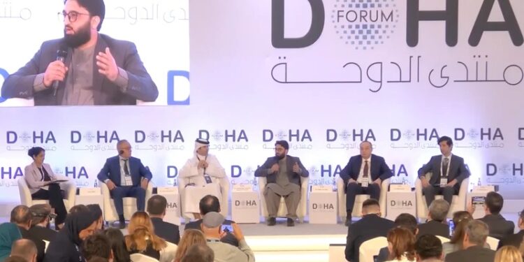 قطر د افغانستان او نړیوالې ټولنې ترمنځ د تعامل پر دوام ټینګار کړی