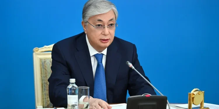 د قزاقستان ولسمشر افغانستان سره د بشري مرستو پر دوام ټینګار کړی