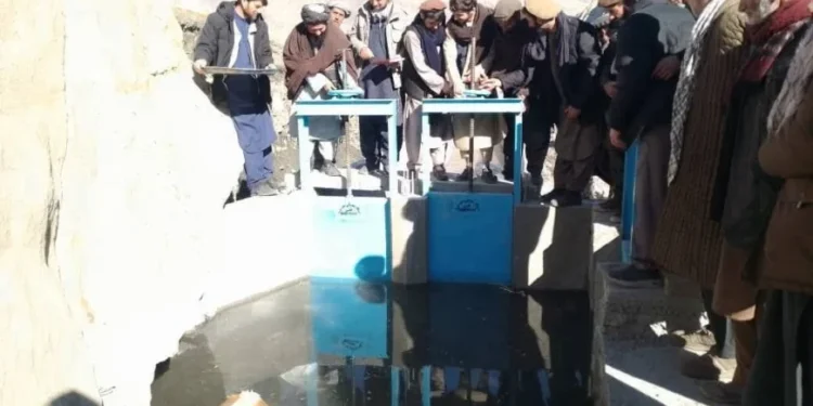 بدخشان؛ واخان ولسوالۍ کې د اوبو رسولو یو لوی کانال جوړ شوی